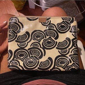 Fossil brand pouch clutch